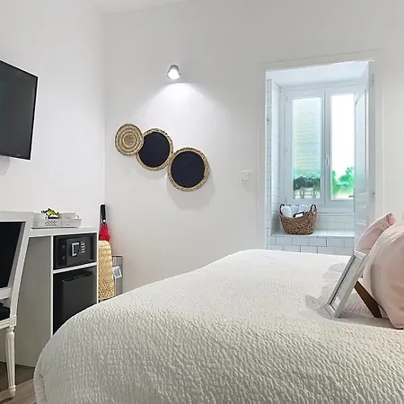 Belfry & By Ligne St Barth 5* Lurdy