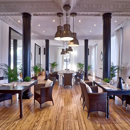 Belfry & By Ligne St Barth 卢德