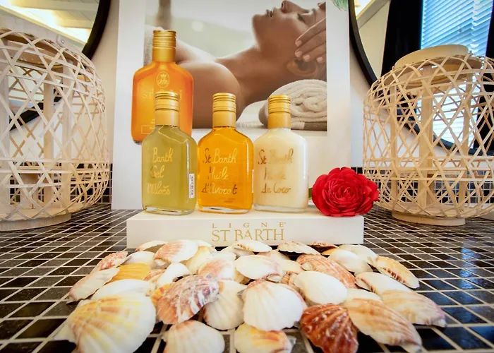 Hotel Belfry & By Ligne St Barth 5*