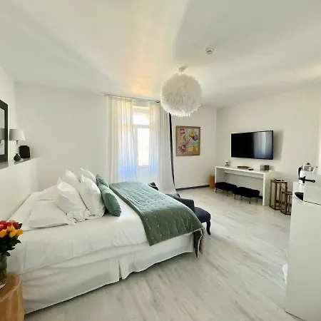 Belfry & By Ligne St Barth Hotel 5*