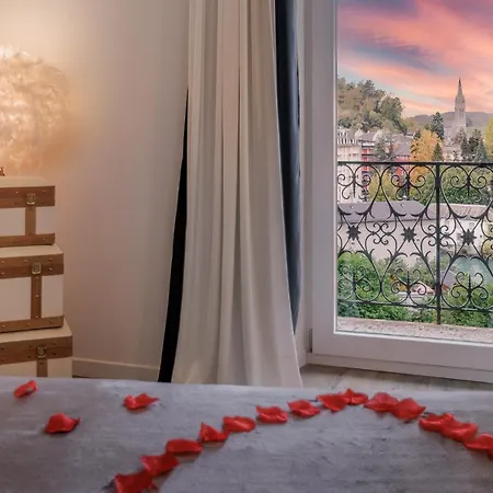 Belfry & By Ligne St Barth Lourdes