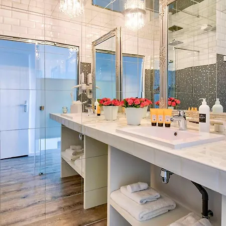 Hotel Belfry & By Ligne St Barth Lourdes