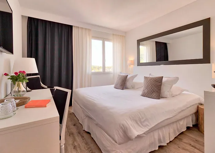 Hotel Belfry & By Ligne St Barth Lourdes